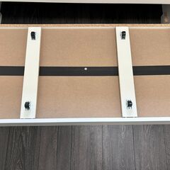 棚・コンセント・引き出し収納付きベッドの画像