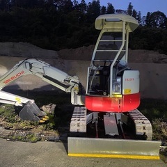 バックホー　ユンボ　レンタルします。