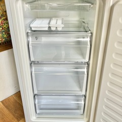 2021年製 Haier 102L ノンフロン冷凍庫の画像