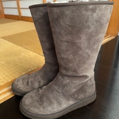 UGGブーツ
の画像