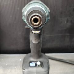 【中古】マキタ　充電式インパクトドライバ　TD157DZ　互換充電器、互換バッテリ×2、ケース付き【ハンズクラフト熊本けやき通り店】【店頭取引限定】の画像