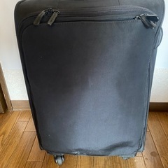 無印良品　キャリーケースの画像