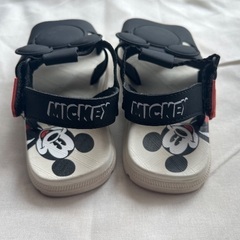 【Zara】子どもサンダルの画像