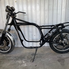 KZ1000LTD 書類付きフレームの画像