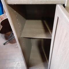 収納棚の画像