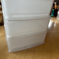 ニトリ プラスチックケース 3段の画像