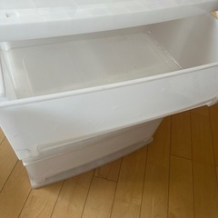 ニトリ プラスチックケース 3段の画像