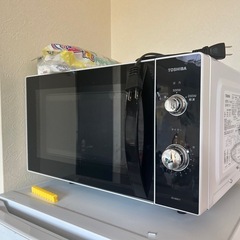 電子レンジ（TOSHIBA ER-WM17／2022年製）の画像