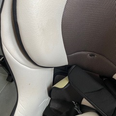 取引中問い合わせ多く返信なし申し訳ないチャイルドシートcombiの画像