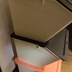 ケース4個セットの画像