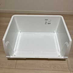 壊れてます 衣装ケース　ニトリの画像