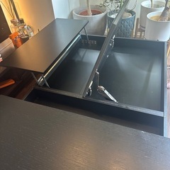 【引き取り限定】BoConceptカフェテーブルの画像