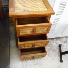 ＩＤ：662971　籐製棚　Ｗ450の画像