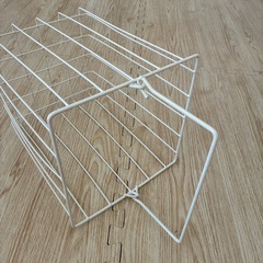 カゴ　アイアン　持ち手付きの画像