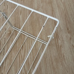 カゴ　アイアン　持ち手付きの画像