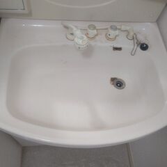 【無料】不要になったシャンプードレッサー 洗面化粧台差し上げます。の画像