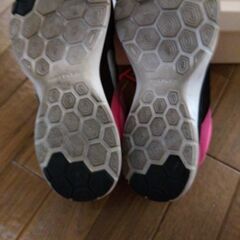 ナイキ.スニーカーFLEX.TR6、サイズ23.5cmの画像