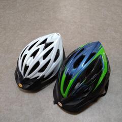 自転車ヘルメットの画像