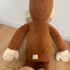 おさるのジョージ　大きめぬいぐるみ　の画像