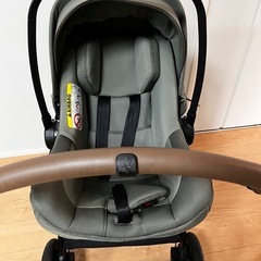 【値引中】ヌナ　nuna ベビーカーベビーシート3点セットの画像