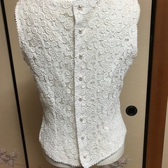 レース　タンクトップ　白の画像