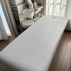 エステベッド➕ワゴン