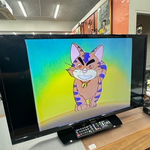 USED  液晶テレビ SHARP　2016年製 32V