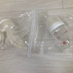 ピジョン 母乳アシスト 搾乳器 一式 手動　哺乳瓶付き 痛くない 簡単組み立て 煮沸　消毒 ベビー 赤ちゃん 搾乳機 さく乳の画像