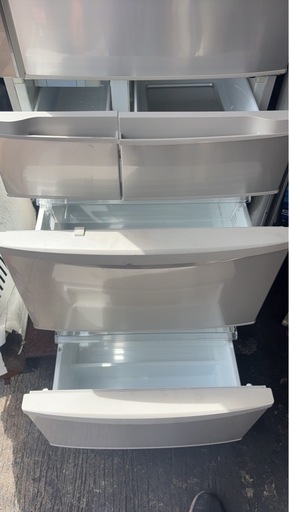 配達可能?美品✨️Panasonic 冷蔵庫  426L 2014年式
