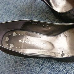 washington オープントゥパンプス 21.5 黒の画像