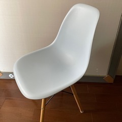チェア　ベビーブルーの画像
