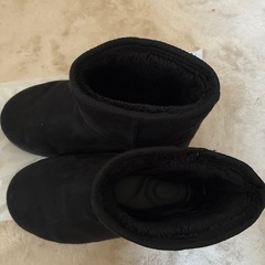 ムートンブーツ 黒 23.5cmの画像