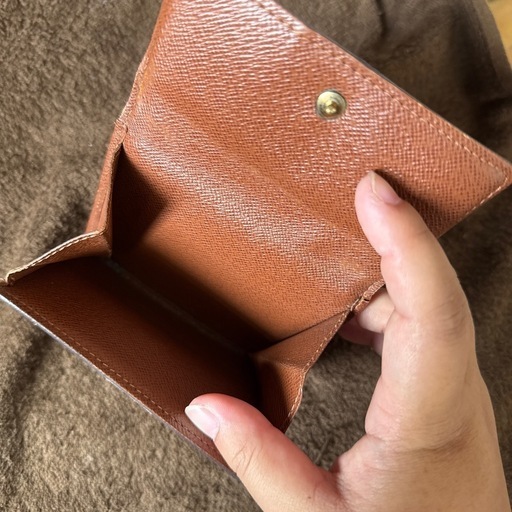 ヴィトン(三つ折り)財布