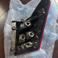 ホンダ フリード GB3系 前期 純正 テールランプ左側の画像
