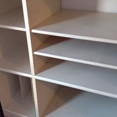 丈夫な収納棚〜何でもよく入ります〜の画像