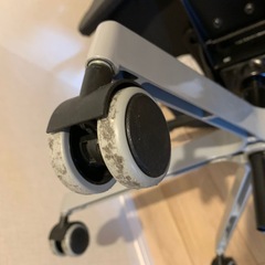 IKEA イケア MARKUS マルクス 人間工学　オフィスチェア キャスター付き椅子の画像