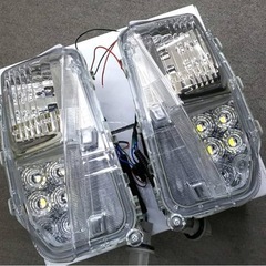 30プリウス　後期　ウィンカーLED デイライトの画像