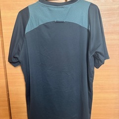 OAKLEY メンズTシャツLサイズの画像