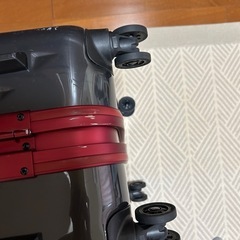 スーツケースの画像