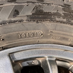 185/65R15 ダンロップ　ウインターマックス03の画像