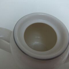 ミスタードーナツホワイト陶器 ティーポット 蓋付きの画像