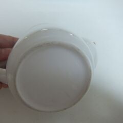 ミスタードーナツホワイト陶器 ティーポット 蓋付きの画像
