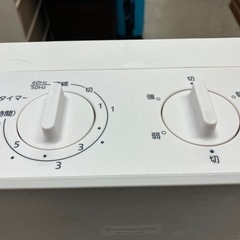 O 2508-506 Panasonic DS-fS1200 セラミックファンヒーター 2023年製 動作確認済み 中古美品の画像