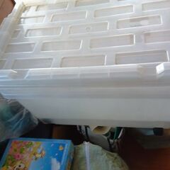 座椅子、衣装ケース、ケース　いかがでしょうか？の画像