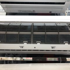 ヤマダ 8畳用 ルームエアコン YHA-S25M-W 2022年製 2.5kw 100v リモコンあり（T499）室内機＋室外機セット（外機足なし）中古品の画像
