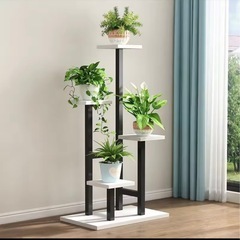 フラワースタンド、観葉植物の画像