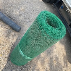 動物防止用ビニール/鉄あみの画像