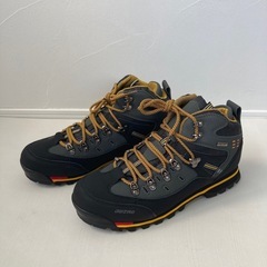トレッキングシューズ 26.5 アウトドア 登山靴　釣り アウトドアシューズ ハイキング ウォーキング アウトドアシューズの画像