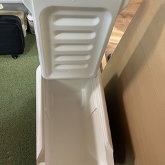 美品！イグルー　クーラーボックスの画像