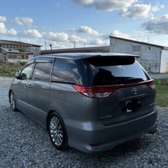 エスティマ　四駆希少ガンメタ　内外美車の画像